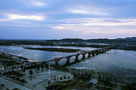 工业化、农业产业和服务业鼎足，湖北谷城诠释内陆县域发展正途&nbsp;