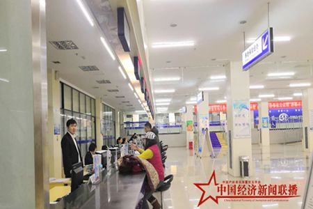 辽宁省农村贫困人口明年将全部纳入基本医保、大病保险、医疗救助