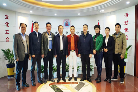 湖北省工商联副主席罗绍友到湖北省文化产业商会考察调研