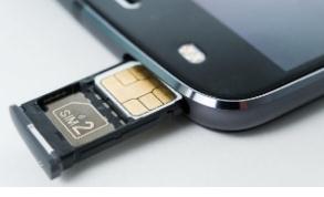 三大运营商携号转网数据：中国移动携入用户数最多