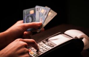 &ldquo;爱花钱&rdquo;的表象下 90后大多拥有开放理性的消费观