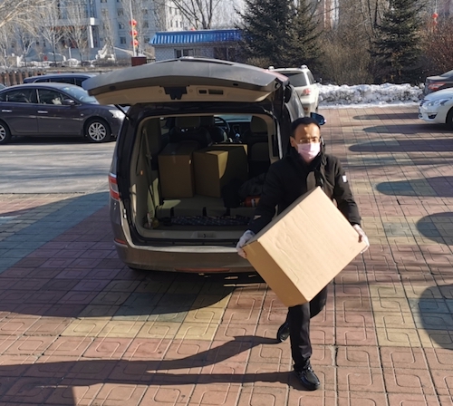 疫情动态| 深圳爱心企业向双鸭山捐助1万个医用口罩用于防疫