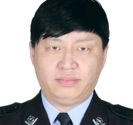 记哈尔滨市公安局尚志市局疫情防控牺牲民警王志伟