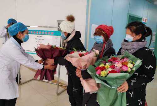 疫情动态| 黑龙江双鸭山市又有3名新冠肺炎确诊患者治愈出院 治愈患者已达19人