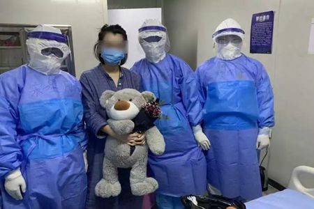 疫情动态| 辽宁一例重型新冠肺炎患者在沈治愈出院