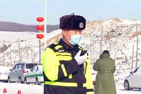 致敬！战疫路上的逆行夫妻档