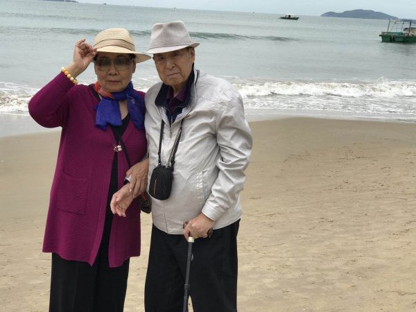 开国大将肖劲光之女肖凯牵挂武汉战&ldquo;疫&rdquo;，捐画募集善款100万元资助白衣天使