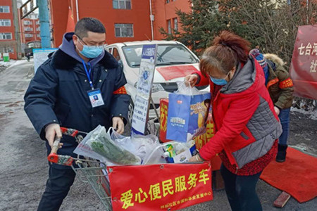 抗击疫情当先锋 下沉一线显担当