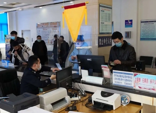 黑龙江汤原：疫情期间交管窗口&ldquo;不打烊&rdquo; 服务&ldquo;再升级&rdquo;
