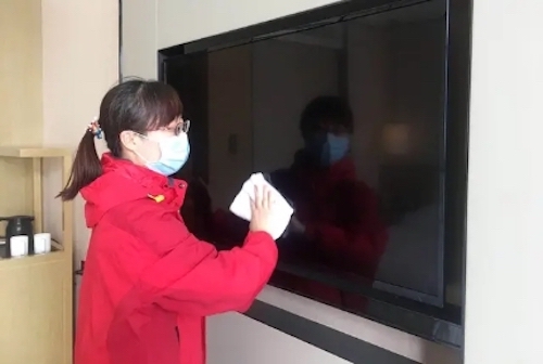 佳木斯援鄂医疗队：来时窗明几净 走时不染一尘