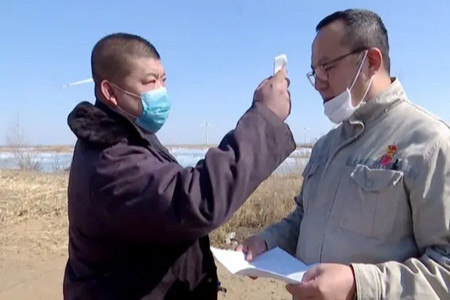 黑龙江：大唐新能源二期风电项目开足马力抢工期