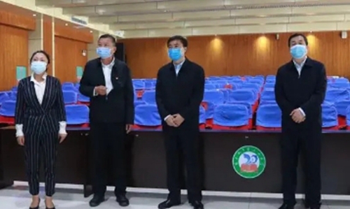 佳木斯市委书记杨博深入教育系统调研指导