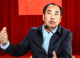 为农牧民圆共富梦奋斗的村支书王占荣
