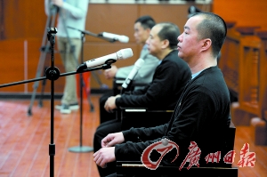 股长伪造材料骗千万补贴