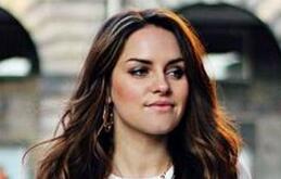 甩着大袖子出门？喇叭袖帮你扮时髦！