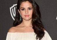 2016春夏 你的衣橱里还差一件露肩装