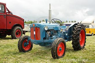 化腐朽为神奇 翻新&ldquo;手扶&rdquo;变宝