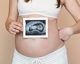 光华社区采取多种形式 宣传计生优惠政策