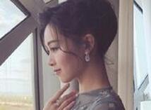 把自己穿成一幅水墨画 美得毫不费力