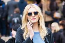 超长外套才有范儿 Gigi贝嫂出街扮酷都靠它