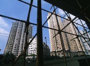 二线城市4月楼面价暴涨180%