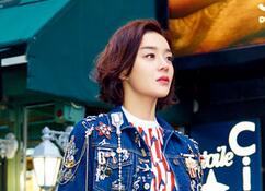 袁姗姗街拍短裙撩人 最IN出行大秀美腿过夏天