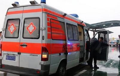 全国首例通过绿色通道转运的人体器官顺利登机