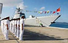 中国公布052D舰作战指挥中心 055舰还会远吗