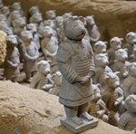 萌萌哒 泰迪熊版&ldquo;兵马俑&rdquo;亮相无锡