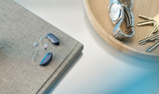 AI人机协同 双芯智能丨瑞声达至境&middot;臻语（ReSound Vivia）系列助听器震撼上市