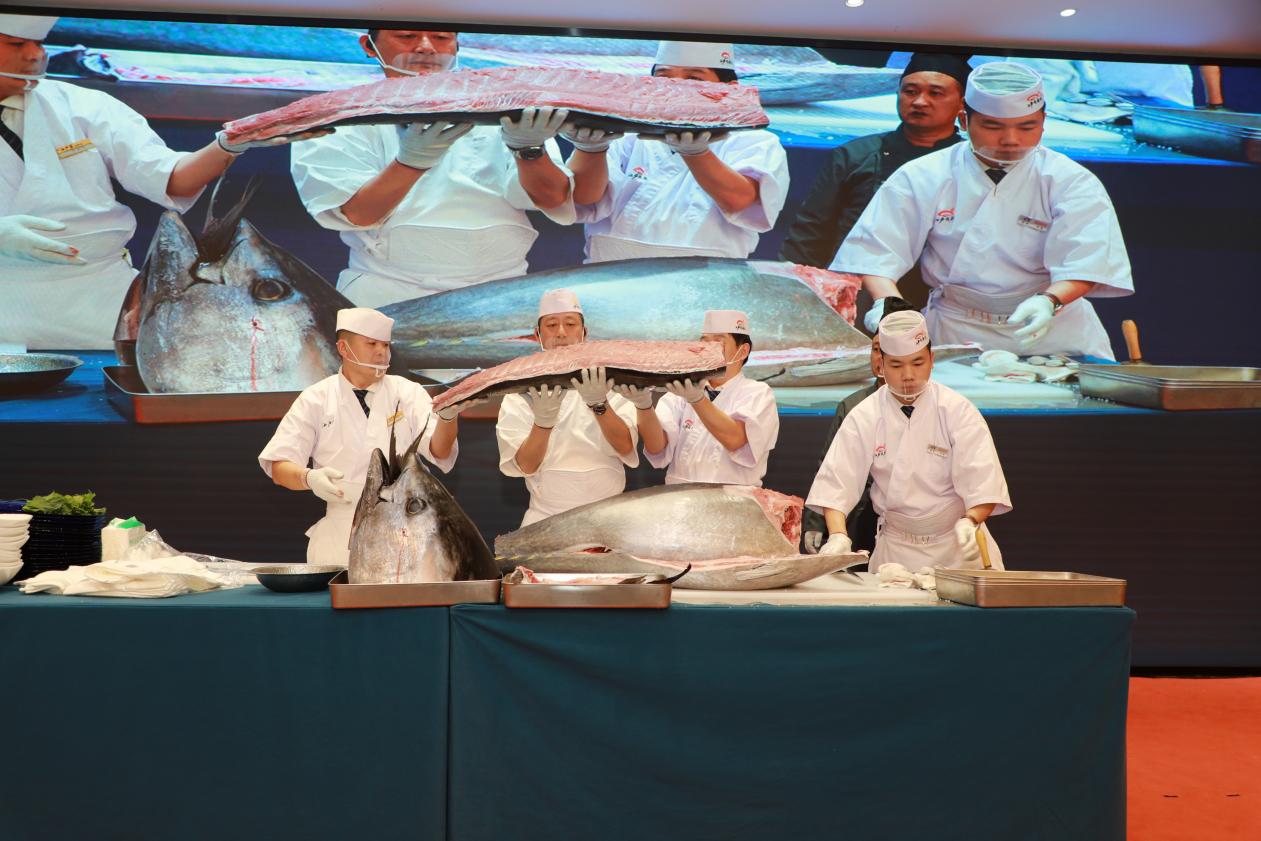 【蓝鳍雅集】京华绽彩 心海农业集团深远海产业耀世启航
