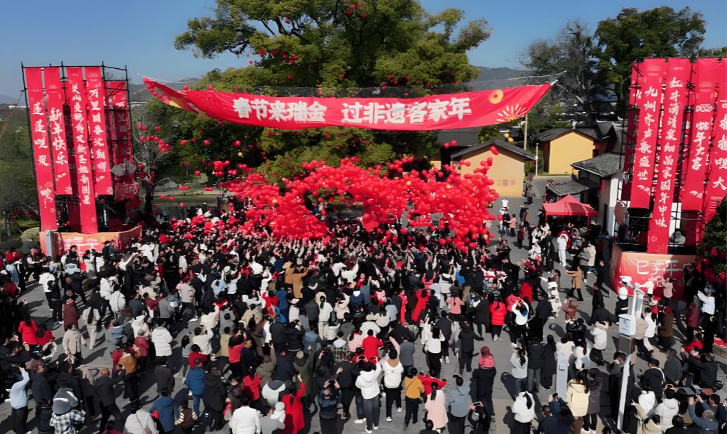 春节文旅揽客大战：从资源比拼到情感连接