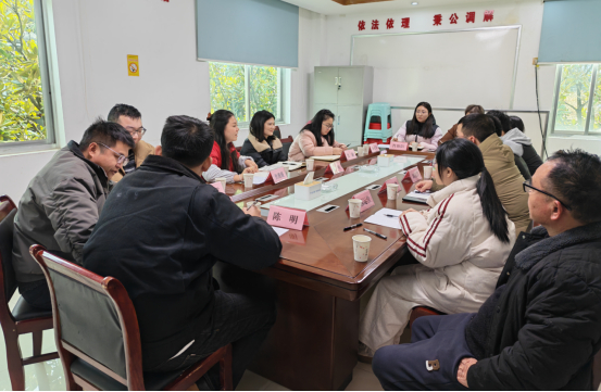 仙庾镇新春温情助学：为困难学子点亮逐梦之光