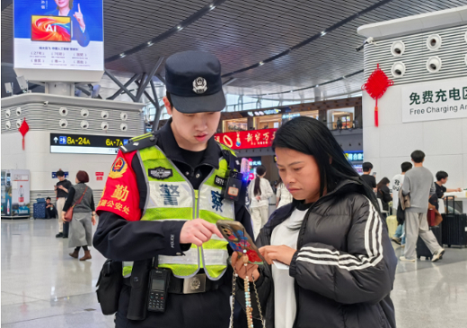 长沙南站派出所：春节假期坚守在岗 护航140万旅客团圆平安路