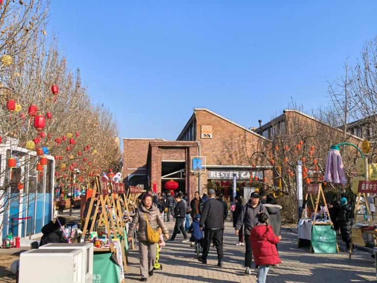 票根串起文化纽带，老街涌动时代新生 - 人文经济如何点燃马年新春消费&ldquo;第一把火&rdquo;