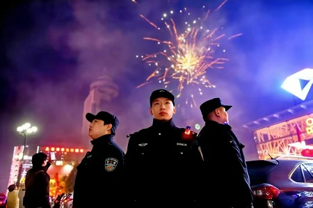 春节期间鞍山公安出动警力2.1万人次保障群众平安祥和过春节
