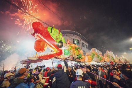 千米巨龙腾跃闹元宵 非遗盛宴燃动福建姑田古镇