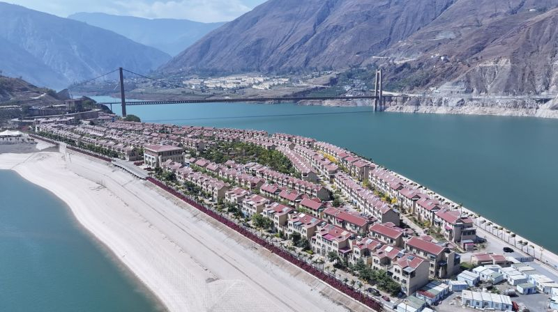 昆明市：移民产业扶持从&ldquo;输血式&rdquo;补助向&ldquo;造血式&rdquo;培育转变