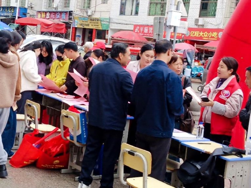 福建長(zhǎng)汀&ldquo;春風(fēng)行動(dòng) - 海西招聘&rdquo;：多維創(chuàng)新賦能就業(yè) 跑出民生服務(wù)&ldquo;加速度&rdquo;