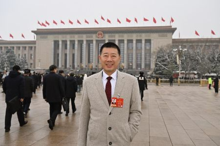 全国人大代表冷友斌：发展乳品深加工和全生命周期营养助力健康中国建设