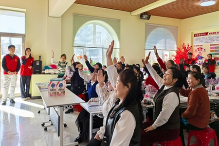 新春走基層 ｜ 綏芬河開展&ldquo;城鄉(xiāng)她力量&bull;共繪志愿春&rdquo;學(xué)雷鋒巾幗志愿服務(wù)活動