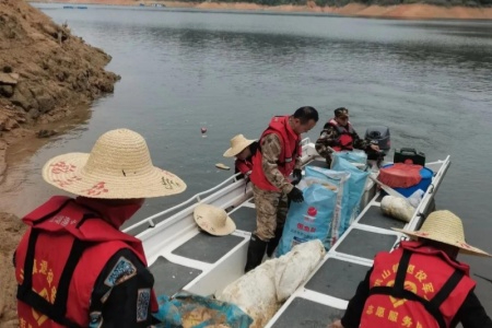 三月&ldquo;鋒&rdquo;采映初心，龍巖市永定區(qū)退役軍人志愿行繪就基層暖心畫卷