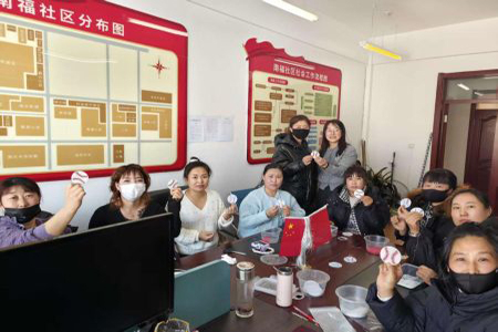 陪读妈妈有了&ldquo;家门口的工作&rdquo; 甘南县南福社区公益项目助&ldquo;隐形群体&rdquo;融入大家庭