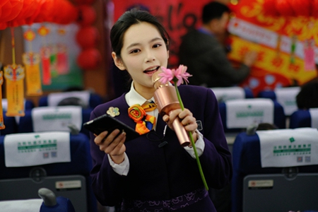 新春走基層 |  她用細(xì)致與溫暖 守護(hù)著每一段旅途