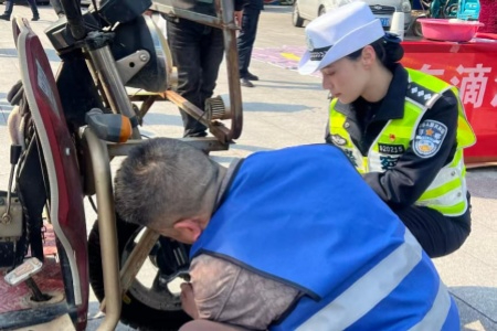 福建福安：平安&ldquo;义诊&rdquo;进茶乡 护农出行促生产