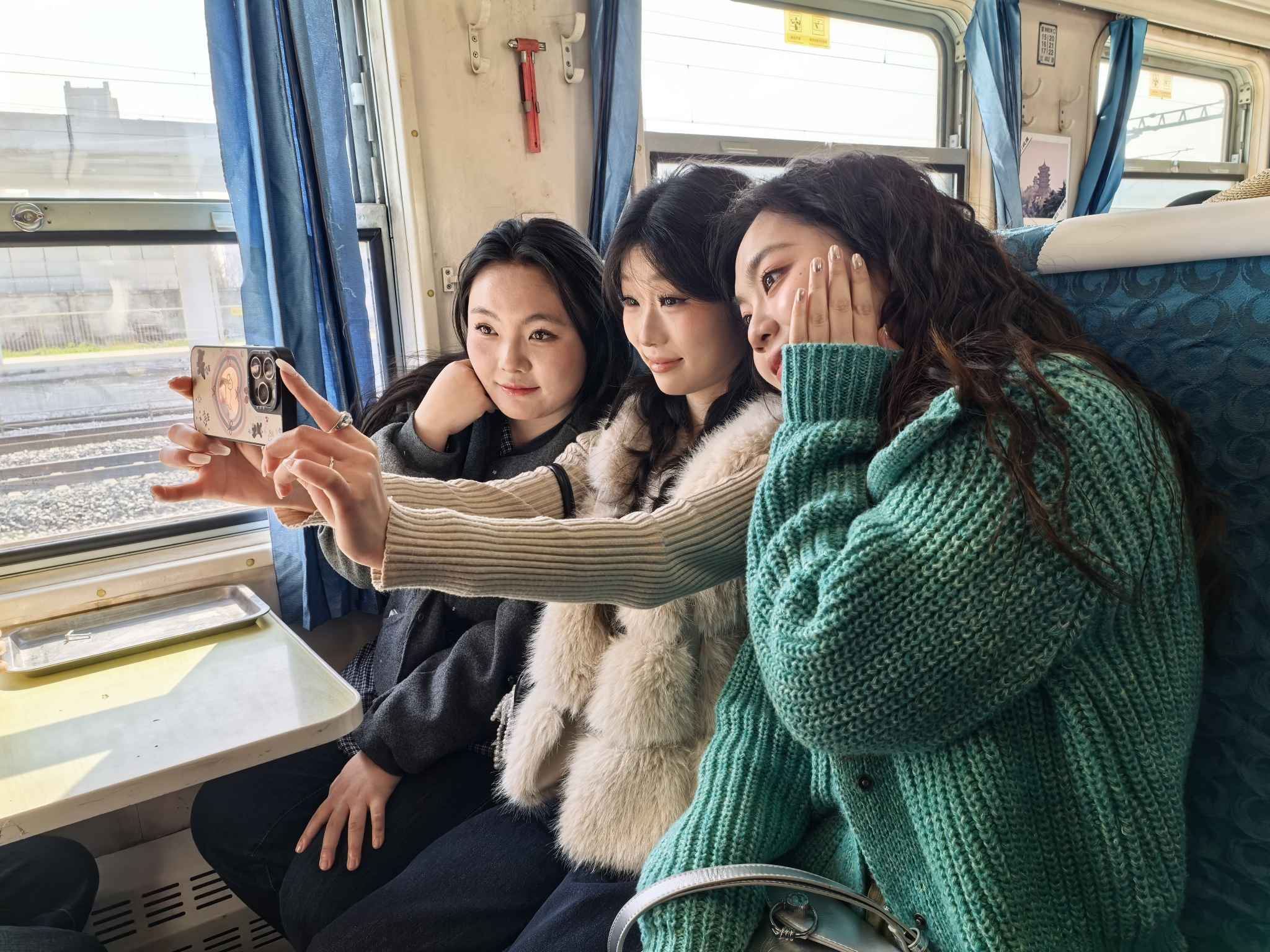 春风中邂逅怀旧之旅 武汉东至武汉东环线普速列车今日开行