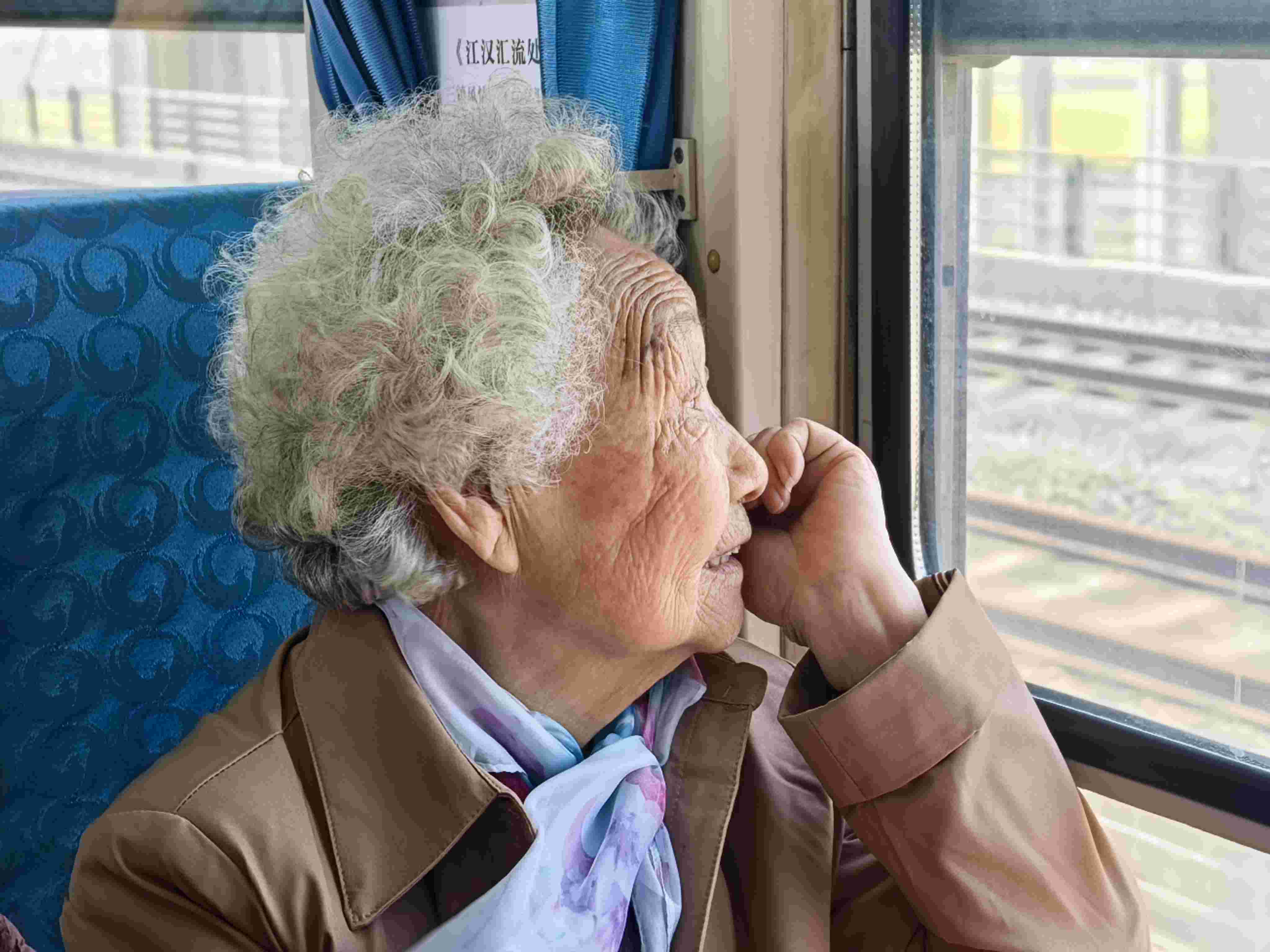 春风中邂逅怀旧之旅 武汉东至武汉东环线普速列车今日开行