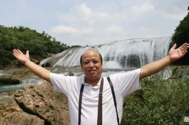 湖南邵东：一位作协主席与他的&ldquo;诗歌强市&rdquo;梦