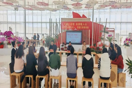 情暖巾帼绽芳华 尊崇关爱暖军心︱永定区开展关爱军嫂及退役女兵主题活动