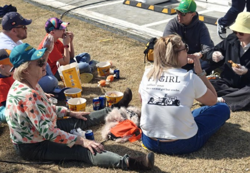 F1 赛场圈粉全球！临榆炸鸡腿开启中式炸鸡出海新征程